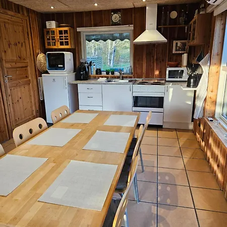 Jagthytten Holiday home Randboldal